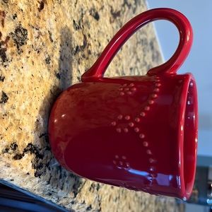 Set of everyday dishes by food network